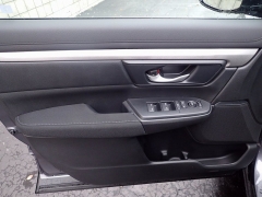 New 2018  Honda CR-V 4d SUV AWD LX at Promax Motors near Davenport, IA