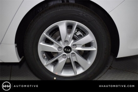 New 2018  Kia Optima 4d Sedan LX at Promax Motors near Davenport, IA