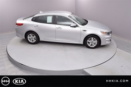 New 2018  Kia Optima 4d Sedan LX at Promax Motors near Davenport, IA