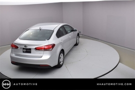 New 2018  Kia Forte 4d Sedan LX Auto at Promax Motors near Davenport, IA