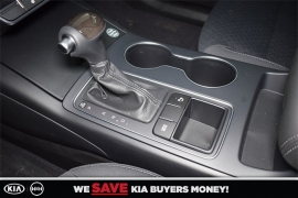 New 2018  Kia Sorento 4d SUV FWD LX at Promax Motors near Davenport, IA