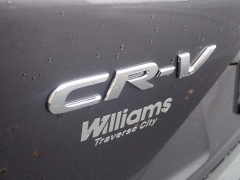 New 2018  Honda CR-V 4d SUV AWD LX at Promax Motors near Davenport, IA