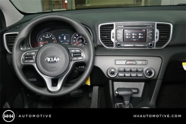 New 2018  Kia Sportage 4d SUV FWD LX at Promax Motors near Davenport, IA