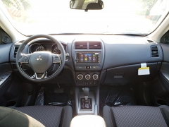 New 2019  Mitsubishi Outlander Sport 4d SUV FWD 2.0L SE at Promax Motors near Davenport, IA