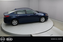 New 2018  Kia Optima 4d Sedan LX at Promax Motors near Davenport, IA