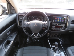 New 2019  Mitsubishi Outlander 4d SUV AWC SE at Promax Motors near Davenport, IA