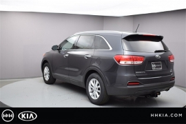 New 2018  Kia Sorento 4d SUV FWD LX V6 at Promax Motors near Davenport, IA