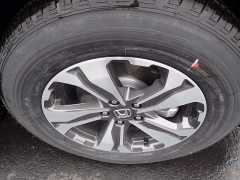 New 2018  Honda CR-V 4d SUV AWD LX at Promax Motors near Davenport, IA