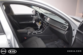 New 2018  Kia Optima 4d Sedan LX at Promax Motors near Davenport, IA