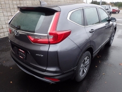 New 2018  Honda CR-V 4d SUV AWD LX at Promax Motors near Davenport, IA