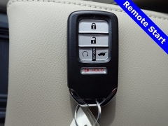 New 2018  Honda CR-V 4d SUV AWD EX-L at Promax Motors near Davenport, IA