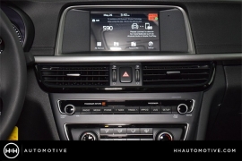 New 2018  Kia Optima 4d Sedan LX at Promax Motors near Davenport, IA