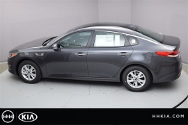 New 2018  Kia Optima 4d Sedan LX at Promax Motors near Davenport, IA