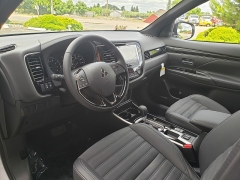 New 2019  Mitsubishi Outlander FWD at Promax Motors near Davenport, IA