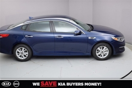 New 2018  Kia Optima 4d Sedan LX at Promax Motors near Davenport, IA