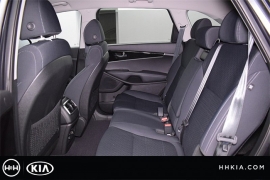 New 2018  Kia Sorento 4d SUV FWD LX at Promax Motors near Davenport, IA