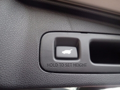 New 2018  Honda CR-V 4d SUV AWD EX-L at Promax Motors near Davenport, IA