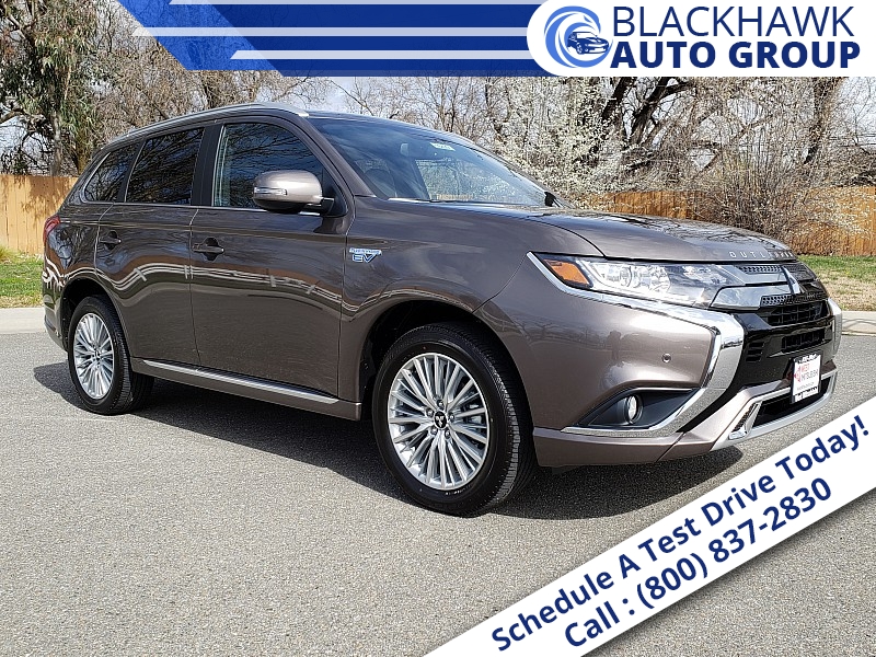 New 2019  Mitsubishi Outlander PHEV 4d SUV AWC SEL at Blackhawk Used Cars near Bettendorf, IA