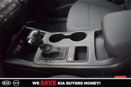 New 2018  Kia Sorento 4d SUV FWD LX at Promax Motors near Davenport, IA