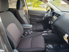 New 2019  Mitsubishi Outlander Sport 2&period;0 at Promax Motors near Davenport&comma; IA