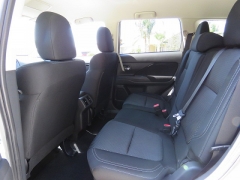 New 2019  Mitsubishi Outlander 4d SUV FWD ES at Promax Motors near Davenport, IA