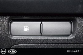 New 2018  Kia Sorento 4d SUV FWD LX at Promax Motors near Davenport, IA