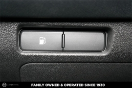 New 2018  Kia Sorento 4d SUV AWD LX at Promax Motors near Davenport, IA