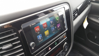 New 2019  Mitsubishi Outlander 4d SUV FWD SE at Promax Motors near Davenport, IA