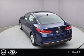 New 2018  Kia Optima 4d Sedan LX at Promax Motors near Davenport, IA