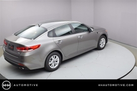 New 2018  Kia Optima 4d Sedan LX at Promax Motors near Davenport, IA