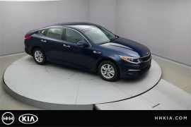 New 2018  Kia Optima 4d Sedan LX at Promax Motors near Davenport, IA