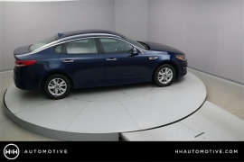New 2018  Kia Optima 4d Sedan LX at Promax Motors near Davenport, IA
