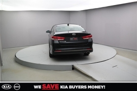 New 2018  Kia Optima 4d Sedan LX at Promax Motors near Davenport, IA