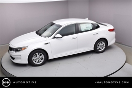 New 2018  Kia Optima 4d Sedan LX at Promax Motors near Davenport, IA
