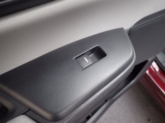 New 2018  Honda CR-V 4d SUV AWD LX at Promax Motors near Davenport, IA