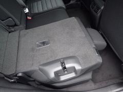 New 2018  Honda CR-V 4d SUV AWD LX at Promax Motors near Davenport, IA