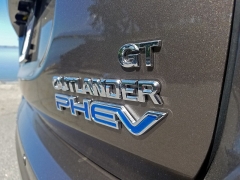 New 2019  Mitsubishi Outlander Plug-In Hybrid 4d SUV AWC GT at Promax Motors near Davenport, IA