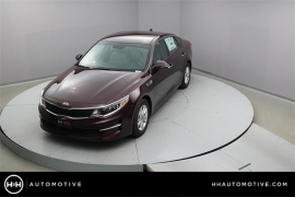 New 2018  Kia Optima 4d Sedan LX at Promax Motors near Davenport, IA