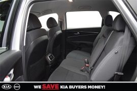 New 2018  Kia Sorento 4d SUV AWD LX V6 at Promax Motors near Davenport, IA