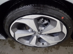 New 2018  Honda Accord Sedan 4d Touring 1&period;5L at Promax Motors near Davenport&comma; IA