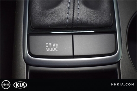 New 2018  Kia Optima 4d Sedan LX at Promax Motors near Davenport, IA