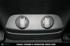 New 2018  Kia Sorento 4d SUV AWD LX at Promax Motors near Davenport, IA