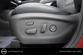 New 2018  Kia Sorento 4d SUV AWD SX Limited at Promax Motors near Davenport, IA