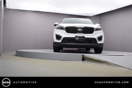 New 2018  Kia Sorento 4d SUV AWD LX at Promax Motors near Davenport, IA