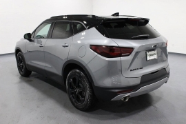 Used 2024  Chevrolet Blazer AWD 4dr LT w/3LT at Promax Motors near Davenport, IA