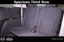 New 2018  Kia Sorento 4d SUV AWD LX at Promax Motors near Davenport, IA