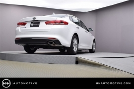 New 2018  Kia Optima 4d Sedan LX at Promax Motors near Davenport, IA