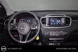 New 2018  Kia Sorento 4d SUV AWD LX at Promax Motors near Davenport, IA