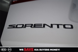 New 2018  Kia Sorento 4d SUV AWD LX at Promax Motors near Davenport, IA