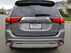 New 2019  Mitsubishi Outlander Plug-In Hybrid 4d SUV AWC SEL at Promax Motors near Davenport, IA